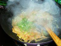 [懒人美食]青椒土豆丝