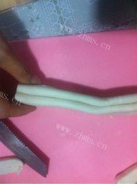 美味的蝴蝶酥做法图解3)