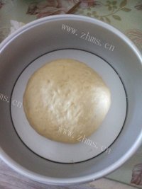 香气浓郁的奶酪包做法图解5)