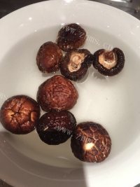 美味的干蒸鲜虾烧麦做法图解1)
