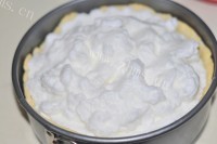 美味的柠檬酥皮蛋糕做法图解9)