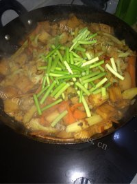 美味的干锅花菜做法图解20)