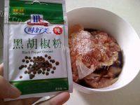 美味的黑椒鸡扒做法图解3)