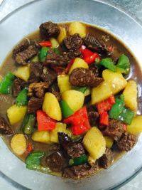 家常菜土豆烧牛肉