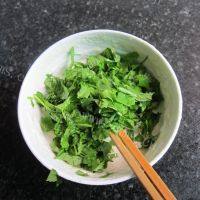自己做的芹菜煎饼做法图解6)