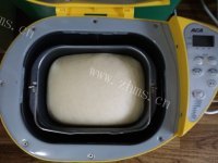 五味俱全的牛奶吐司做法图解4)