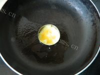 自制茄汁鸡蛋饺做法图解4)