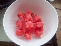 香味四溢的番茄炒花菜做法图解4)
