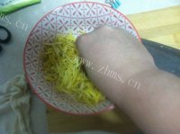 美味的 自制蜂蜜柚子茶做法图解3)