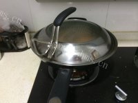 美味的萝卜炖腊排骨做法图解8)