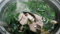美味的枸杞猪肝瘦肉汤