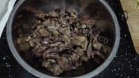 美味三酱爆乳鸽做法图解1)