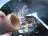 家常黄花菜炒肉做法图解6)