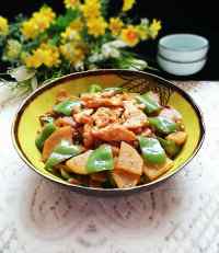 家常菜青椒土豆炒肉片