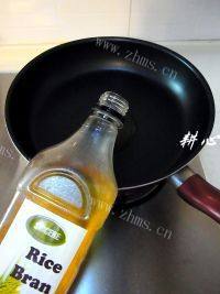 家常菜番茄炒肉做法图解5)
