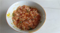 香飘十里的香菇酿肉做法图解6)