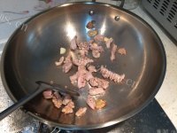 美味黄瓜炒肚尖做法图解6)