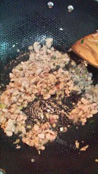 下饭的黄金豆腐做法图解8)