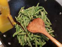 美美厨房之豆角焖面做法图解6)