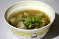 色味俱全的酸汤馄饨