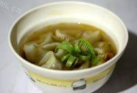 色味俱全的酸汤馄饨