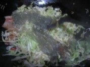 美味的甘蓝炒粉做法图解7)