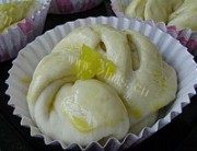 香甜凤梨果酱面包做法图解7)