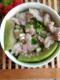 美味的丝瓜肉片汤做法图解9)