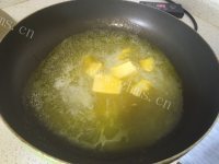 香甜手动牛轧糖做法图解2)
