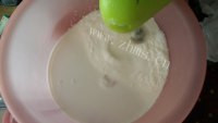 美味的蜜桃慕斯蛋糕做法图解5)