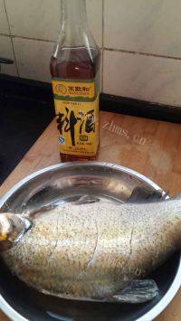 美味的蒸鲳鱼做法图解1)