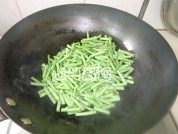 好吃的「原创首发」豇豆烧排骨	做法图解6)