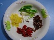 麻辣鱼片做法图解5)