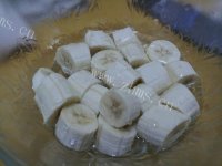 晶莹剔透的脆皮香蕉做法图解2)