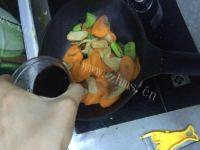下饭的双色虎皮尖椒做法图解8)