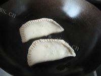 「DIY美食」韭菜盒子做法图解11)