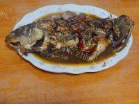 家常菜焖鲤鱼