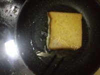 色香味俱全的煎面包片做法图解4)