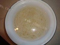 美味可口的凉拌土豆丝做法图解4)
