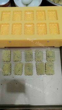 自制绿豆糕做法图解13)