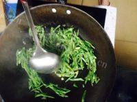 美味的芸豆丝拌面做法图解5)