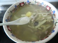 美味春笋排骨煲猪肚做法图解10)