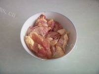 家常炒葱椒鸡做法图解1)