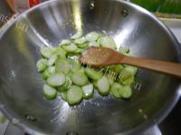 爱上丝瓜鸡蛋焗饭做法图解6)