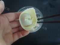 「DIY」鲜虾云吞面做法图解8)
