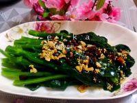 诱人的白灼芥兰