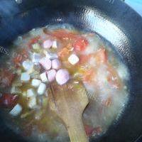 健康美食之西红柿炖鲜汤的做法图解八