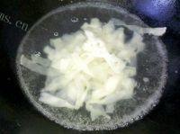 自己做的炒饺子皮做法图解4)