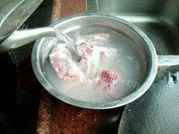 美味山药骨头汤做法图解4)