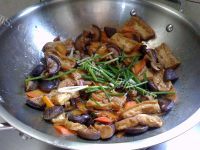 家常菜香菇烧豆腐